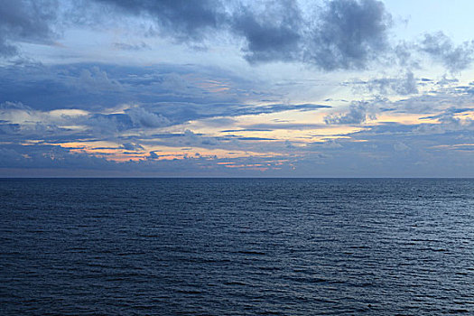 lo kep khung 3 ngay rong bach kim